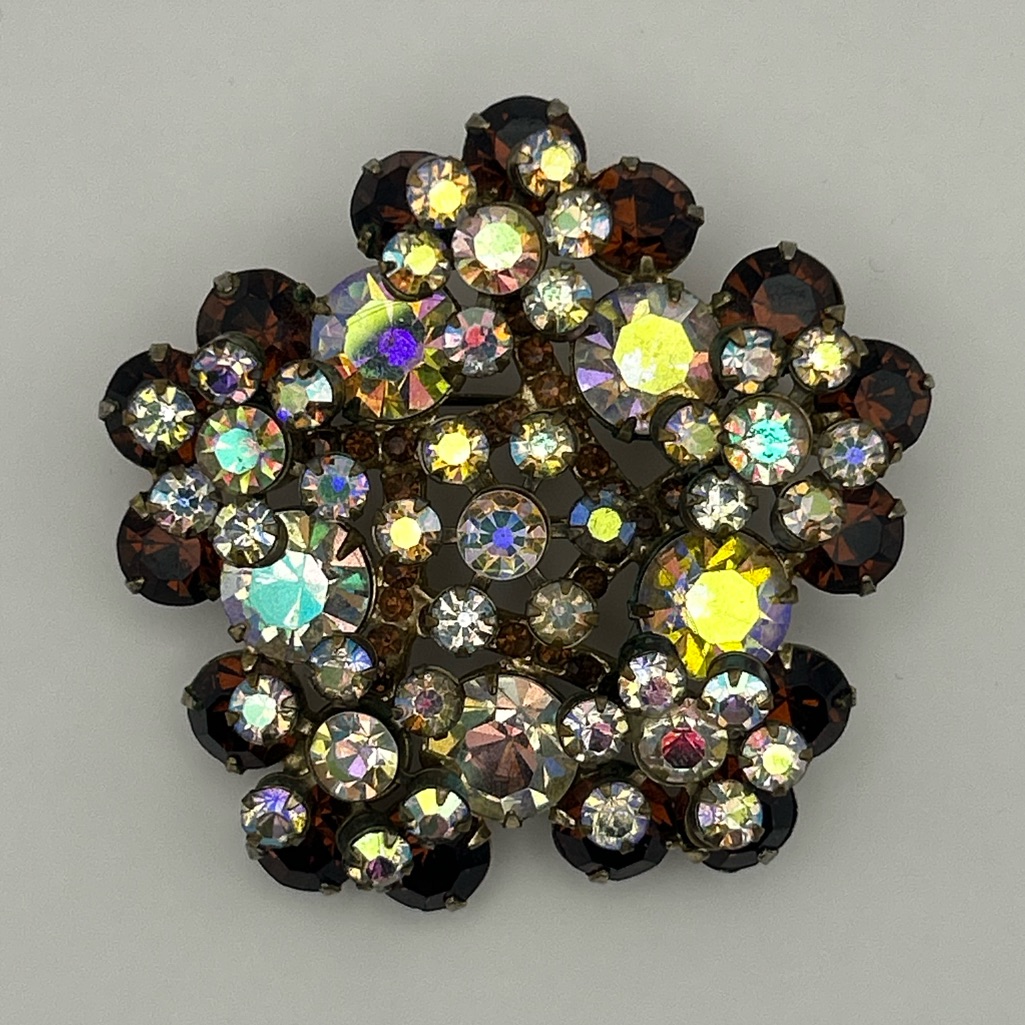 Vintage D&E Juliana Gold And Brown 3d Floral Rhinestone Brooch